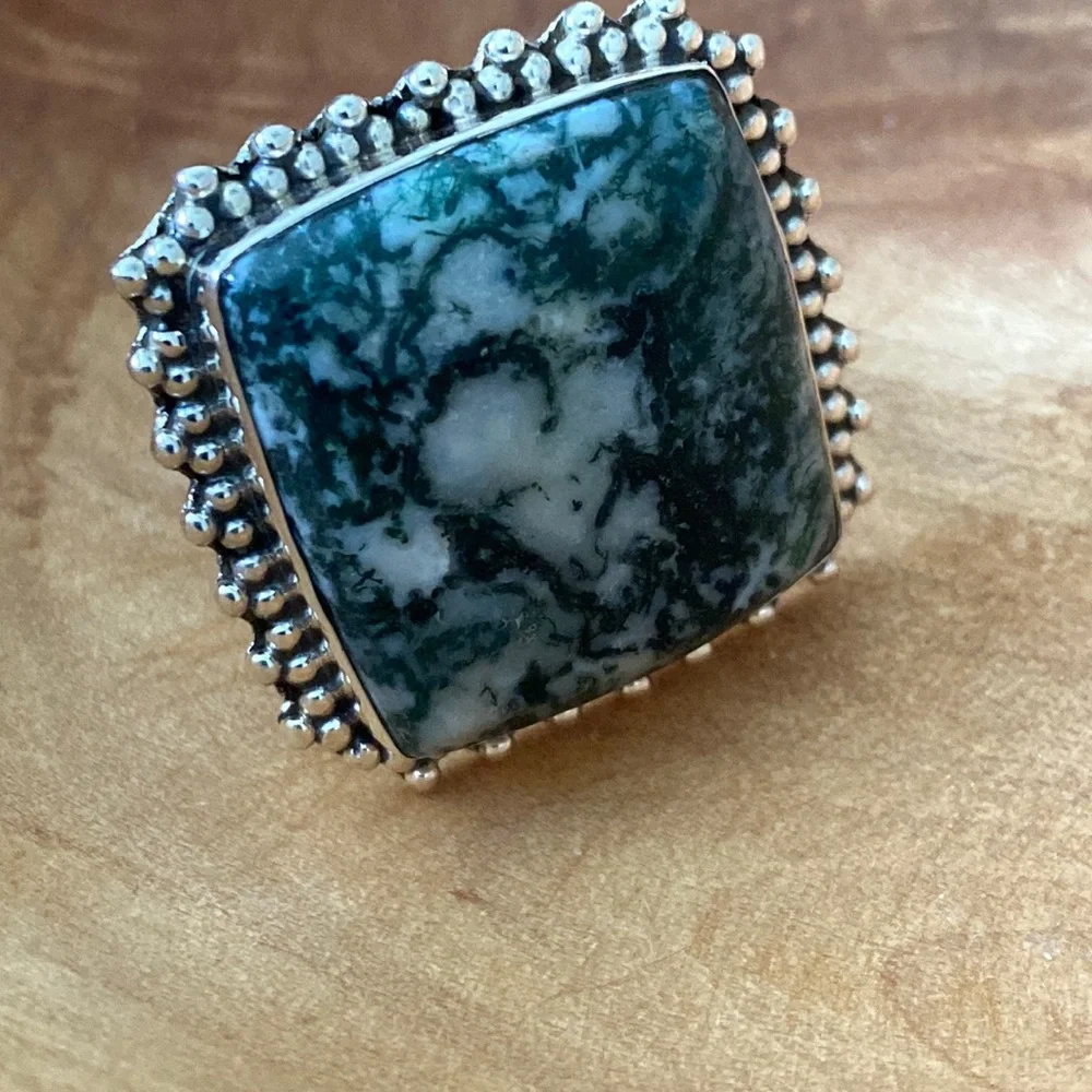 Moss Agate square Sterling silver ring. Size 10 - Picture 2 of 5